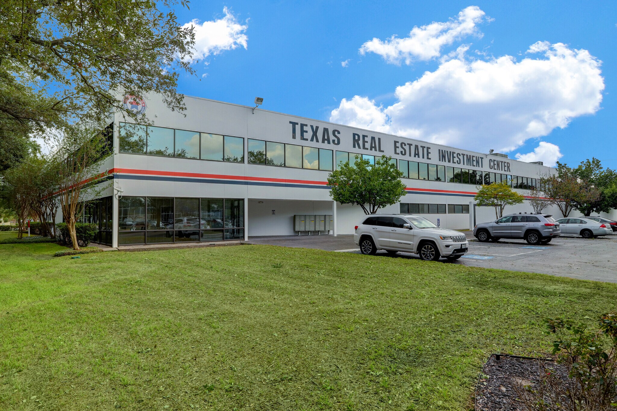 5295 Hollister St, Houston, TX à vendre Photo principale– Image 1 sur 19