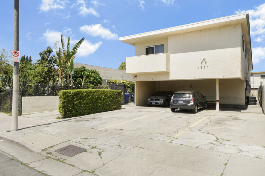 4835 Pickford St, Los Angeles, CA à vendre - Photo de l’immeuble – Image 3 sur 22