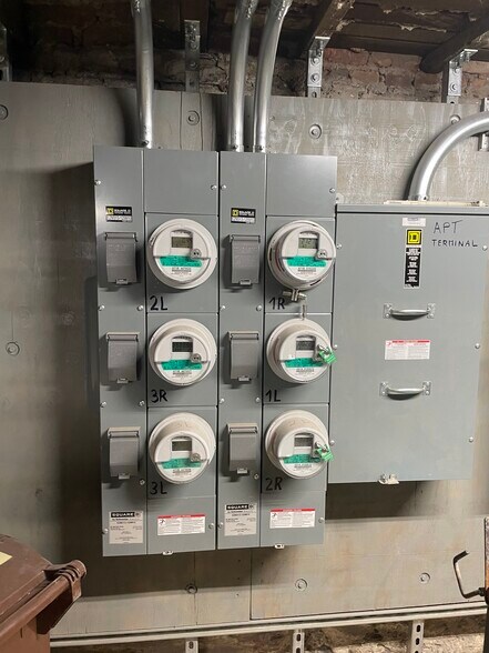 532 39th St, Brooklyn, NY à vendre - Photo intérieure – Image 3 sur 3