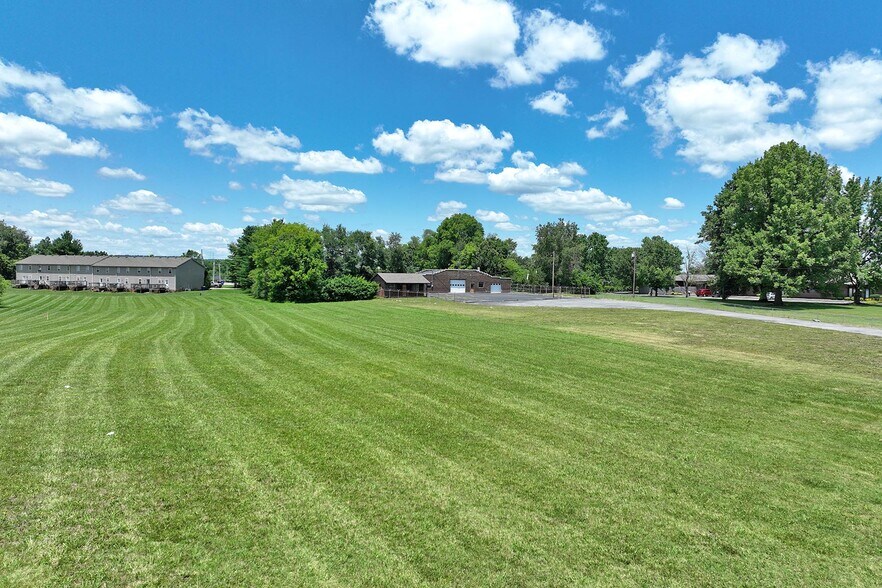 2437 Russellville Rd, Bowling Green, KY à vendre - Photo de l’immeuble – Image 3 sur 7
