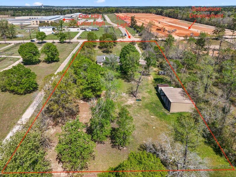 18763 Keenan Cut Off Rd, Montgomery, TX à vendre - Photo de l’immeuble – Image 3 sur 23