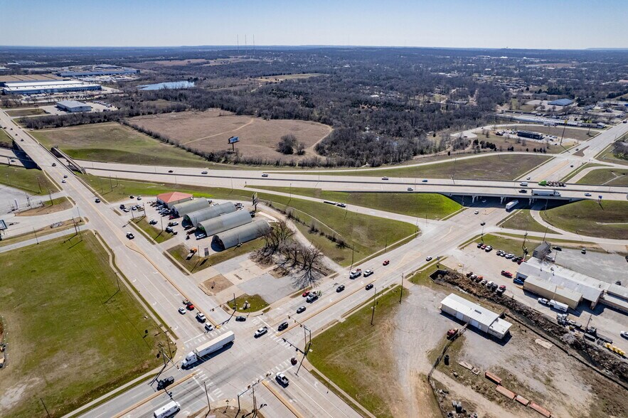 129th E Avenue & E Admiral Place, Tulsa, OK à vendre - Photo de l’immeuble – Image 2 sur 6