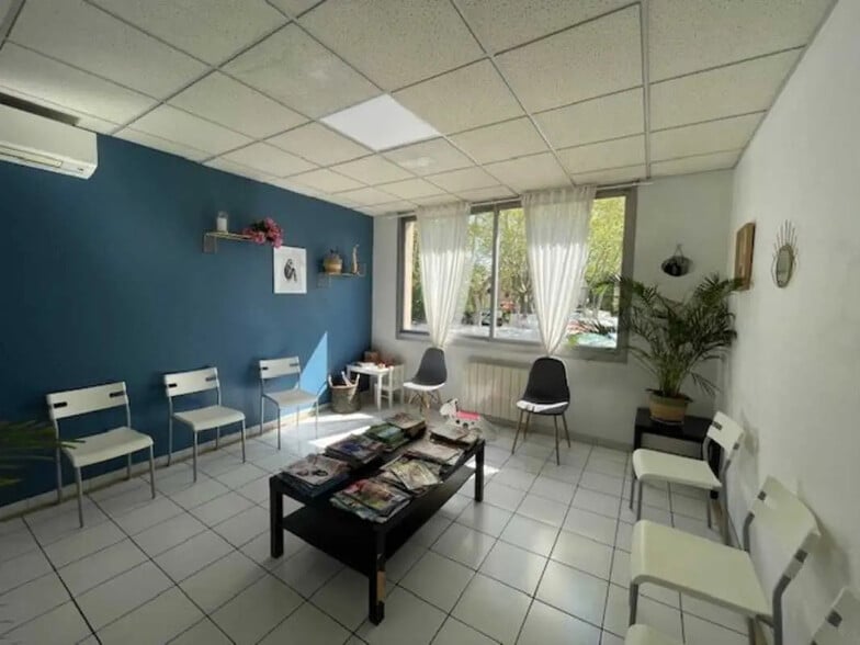 Bureau dans Lyon à louer - Photo de l’immeuble – Image 3 sur 4