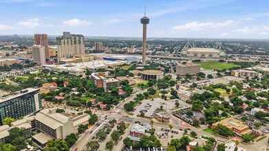 318 Martinez St, San Antonio, TX à louer Photo intérieure– Image 2 sur 19