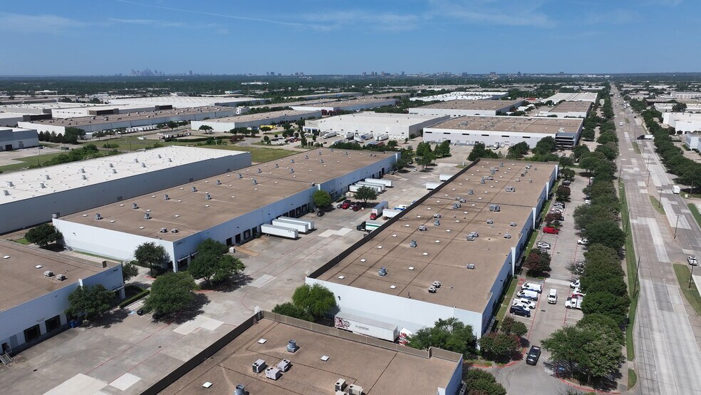 3650 W Miller Rd, Garland, TX à louer - Vidéo sur l’annonce professionnelle – Image 2 sur 14