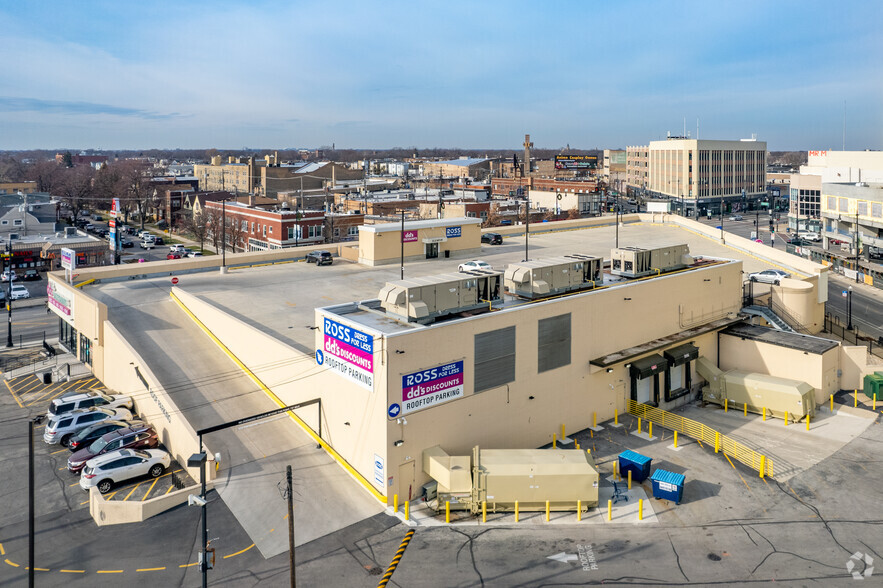 3970-3982 N Milwaukee Ave, Chicago, IL à louer - Photo de l’immeuble – Image 2 sur 4