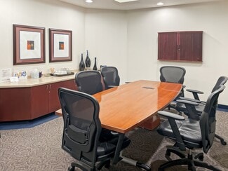 Plus de détails pour 1635 Foxtrail Dr, Loveland, CO - Coworking à louer