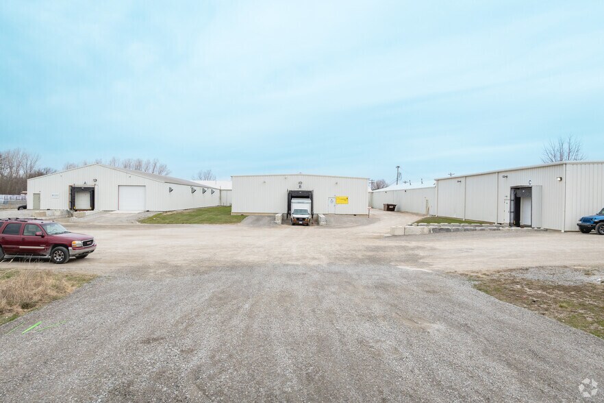 12962 Eckel Junction Rd, Perrysburg, OH à louer - Photo de l’immeuble – Image 2 sur 9