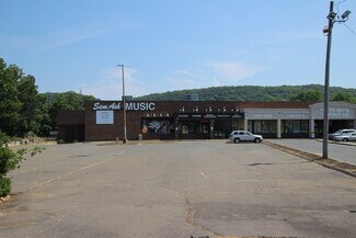 Plus de détails pour 71-95 Amity Rd, New Haven, CT - Local commercial à vendre