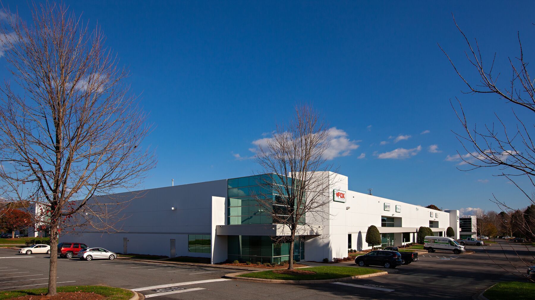 2121 Distribution Center Dr, Charlotte, NC à louer Photo de l’immeuble– Image 1 sur 10