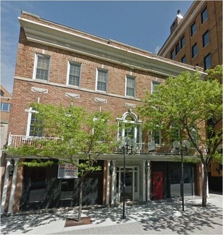 Plus de détails pour 46-58 Chatham St W, Windsor, ON - Bureau à louer