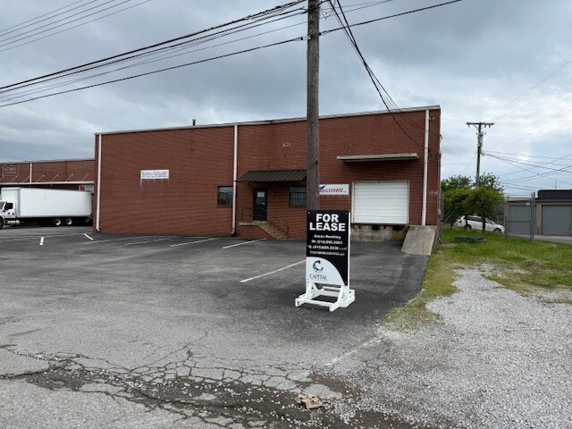 619-621 Norris Ave, Nashville, TN à louer Photo de l’immeuble– Image 1 sur 6