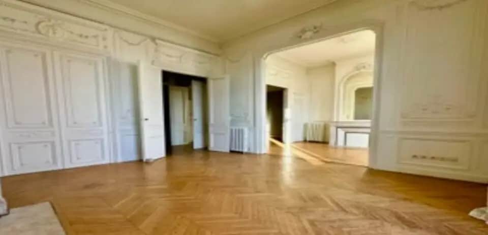 Bureau dans Paris à louer - Photo de l’immeuble – Image 2 sur 5