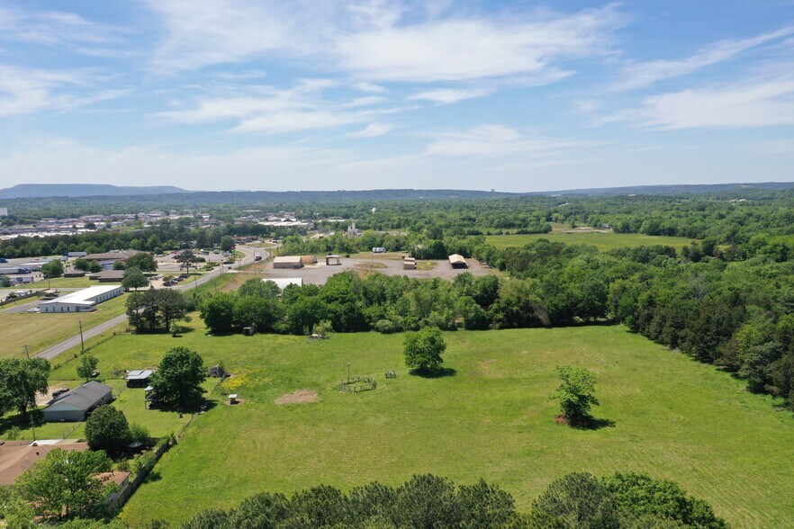 206 Bradley Cove Rd, Russellville, AR à vendre - Photo de l’immeuble – Image 2 sur 17