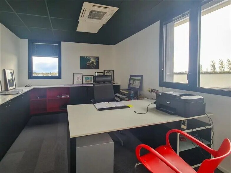 Bureau dans Plérin à louer - Photo de l’immeuble – Image 3 sur 10