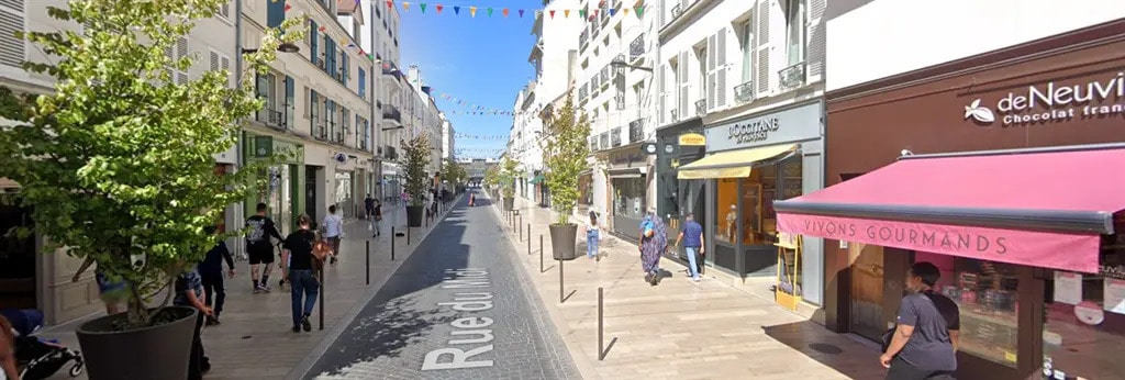 Local commercial dans Vincennes à louer Photo de l’immeuble– Image 1 sur 4