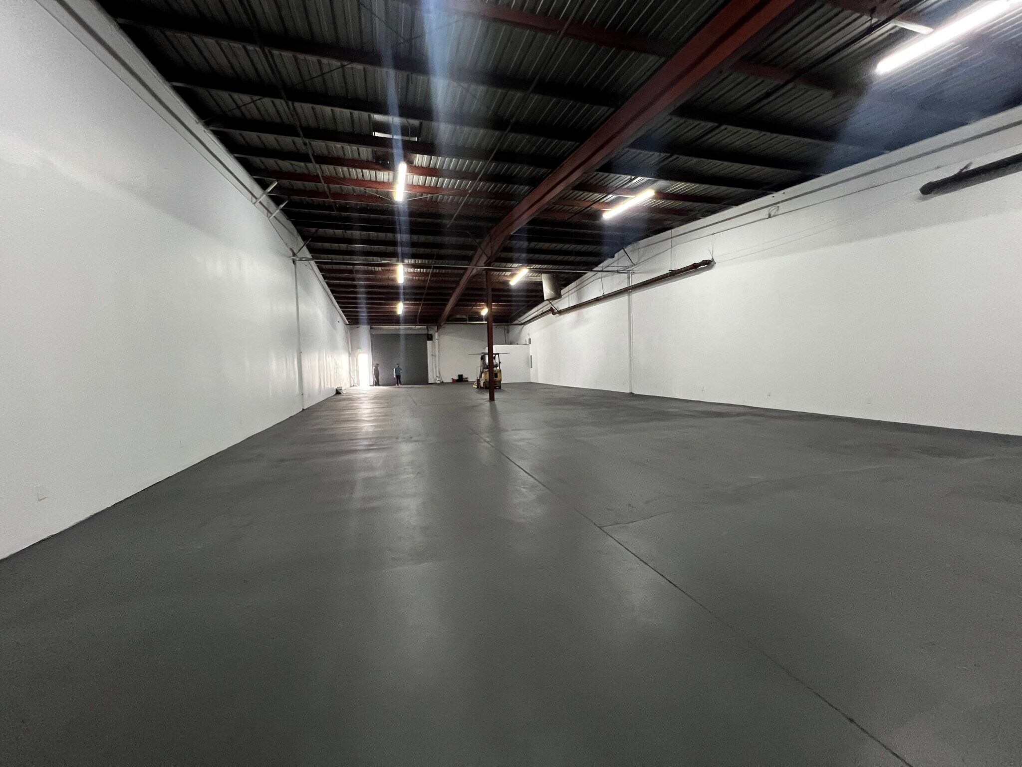 4903 Long Beach Ave, Los Angeles, CA à louer Photo de l’immeuble– Image 1 sur 6