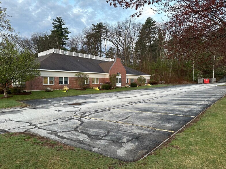 775 S Main St, Manchester, NH à louer - Photo de l’immeuble – Image 3 sur 25