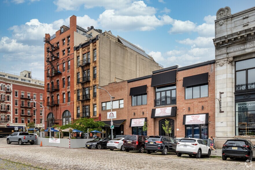 16-18 Hudson Pl, Hoboken, NJ à louer - Photo de l’immeuble – Image 2 sur 4