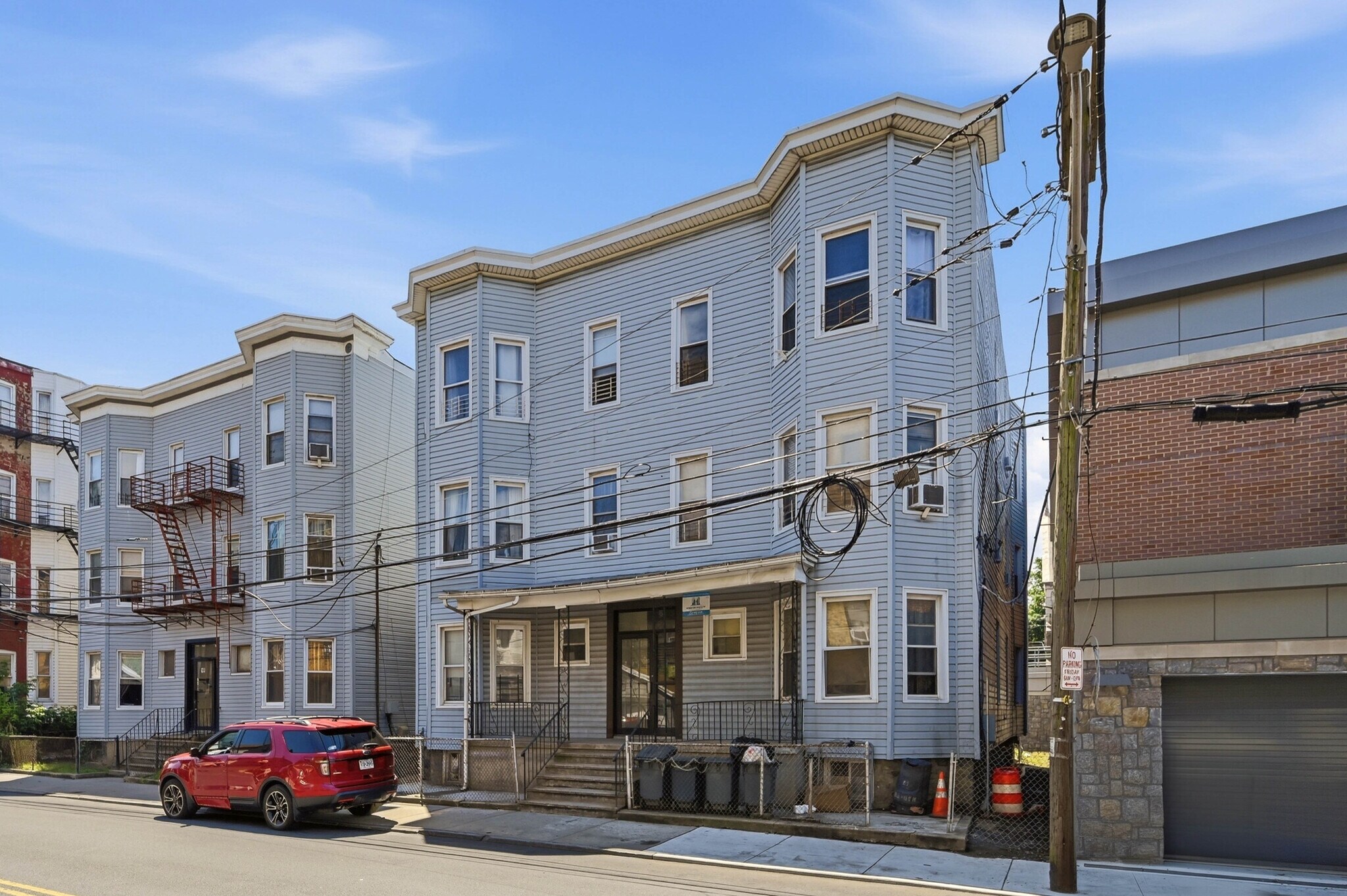 12 Radford St, Yonkers, NY à vendre Photo de l’immeuble– Image 1 sur 48