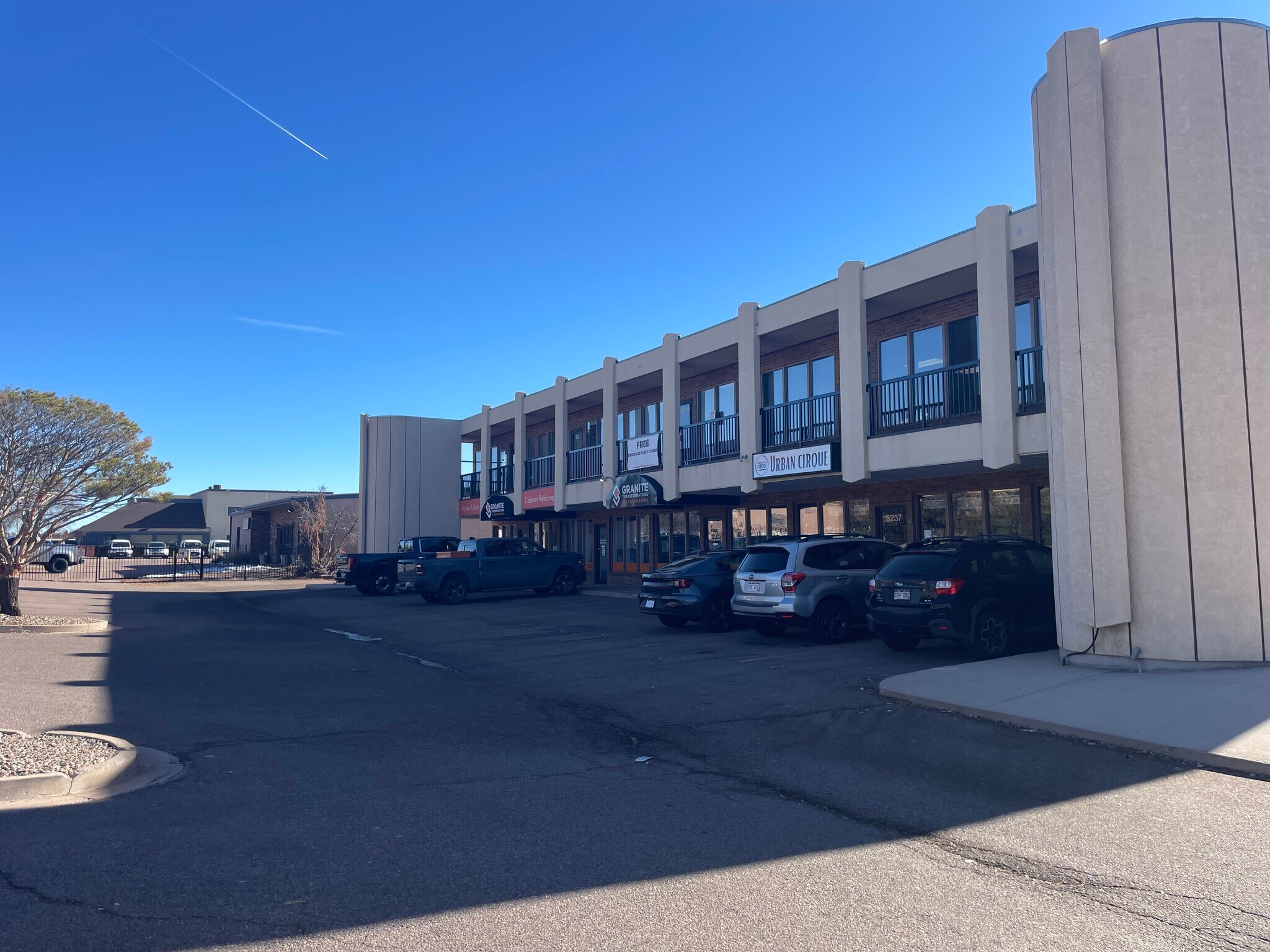 5235 Galley Rd, Colorado Springs, CO à vendre Photo de l’immeuble– Image 1 sur 4