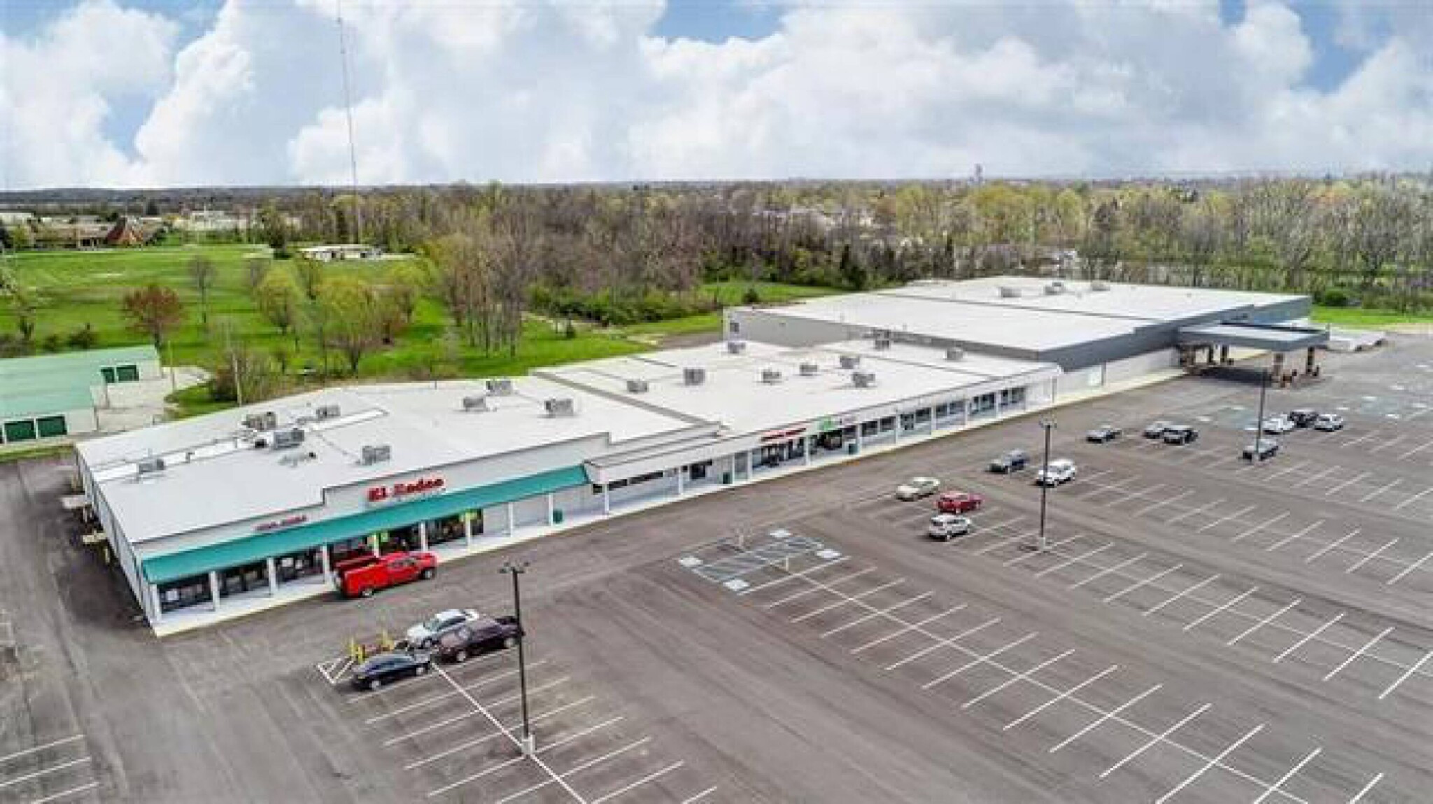 2300 W National Rd, Richmond, IN à louer Photo de l’immeuble– Image 1 sur 4