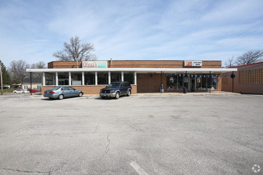 4333-4337 Mayfield Rd, Cleveland, OH à louer - Photo de l’immeuble – Image 3 sur 5