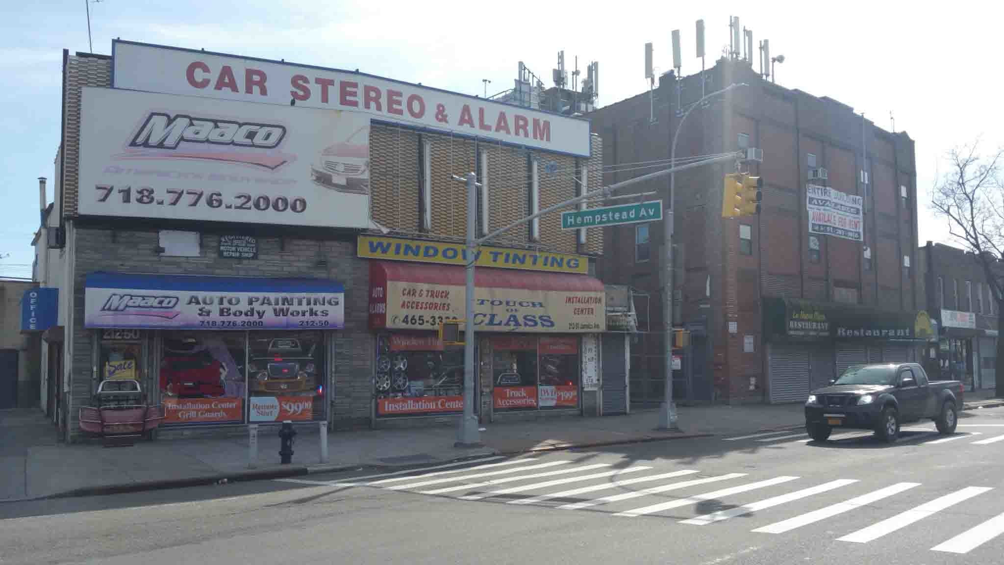 21250 Jamaica Ave, Queens Village, NY à louer Photo de l’immeuble– Image 1 sur 3