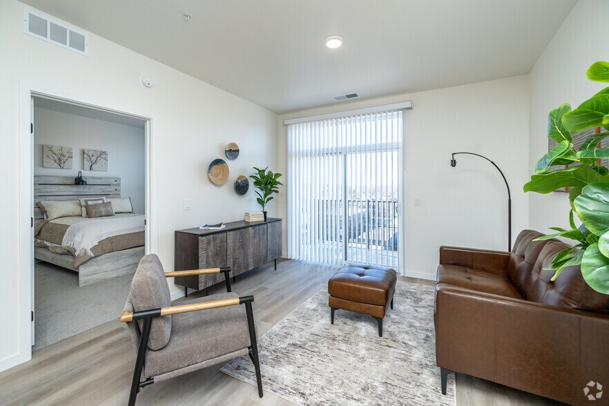 28 7th St NE, Rochester, MN à vendre - Photo intérieure – Image 3 sur 32