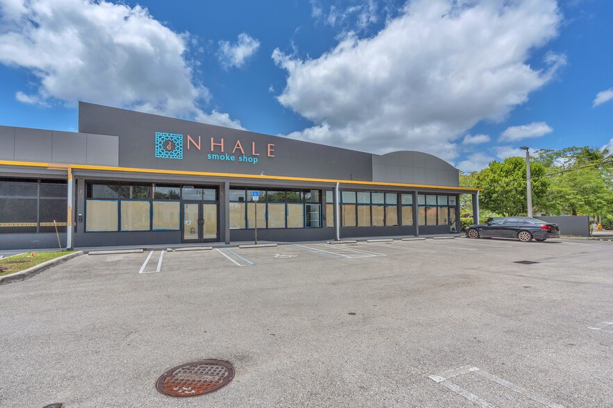 7305 SW 40th St, Miami, FL à vendre - Photo de l’immeuble – Image 1 sur 6