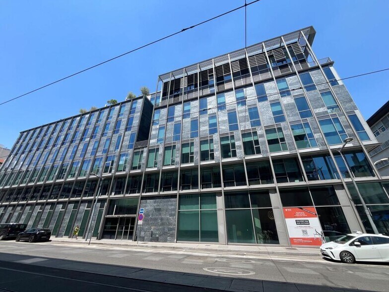 57 Rue Servient, Lyon à louer - Photo de l’immeuble – Image 2 sur 26