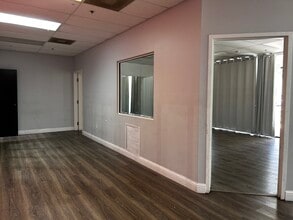 10299-10391 Royal Palm Blvd, Coral Springs, FL à louer Photo intérieure– Image 2 sur 8