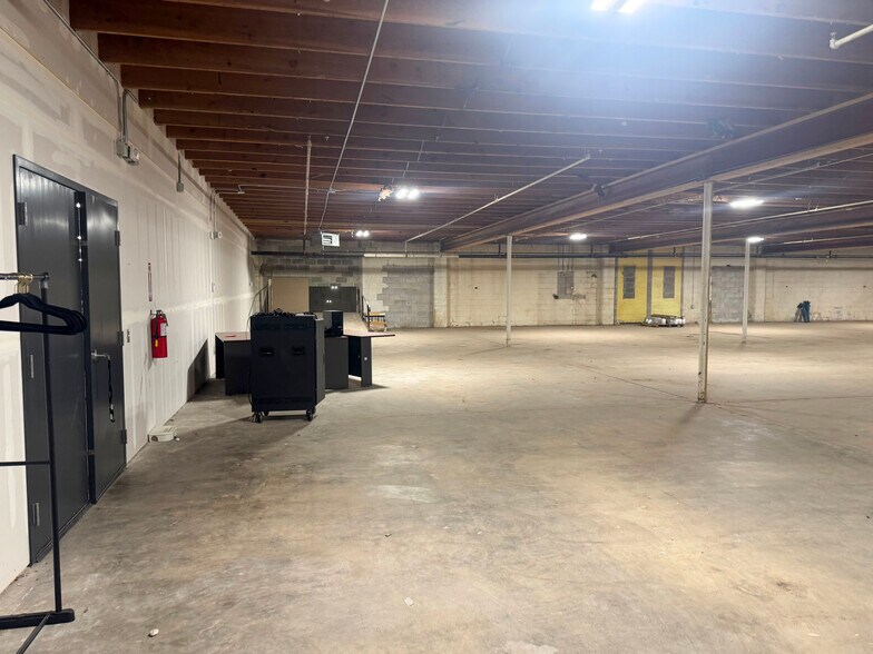 112 W McGaffey St, Roswell, NM à louer - Photo de l’immeuble – Image 3 sur 7