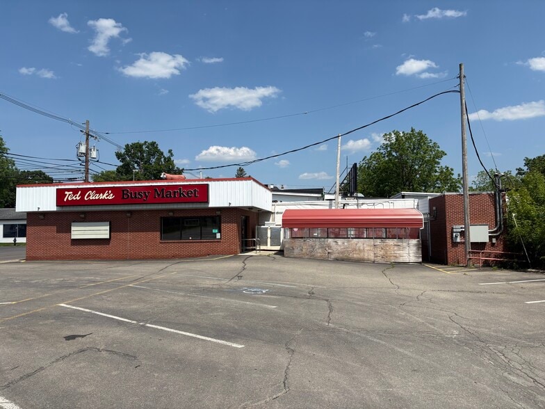 118 Broad St, Waverly, NY à vendre - Photo principale – Image 1 sur 1