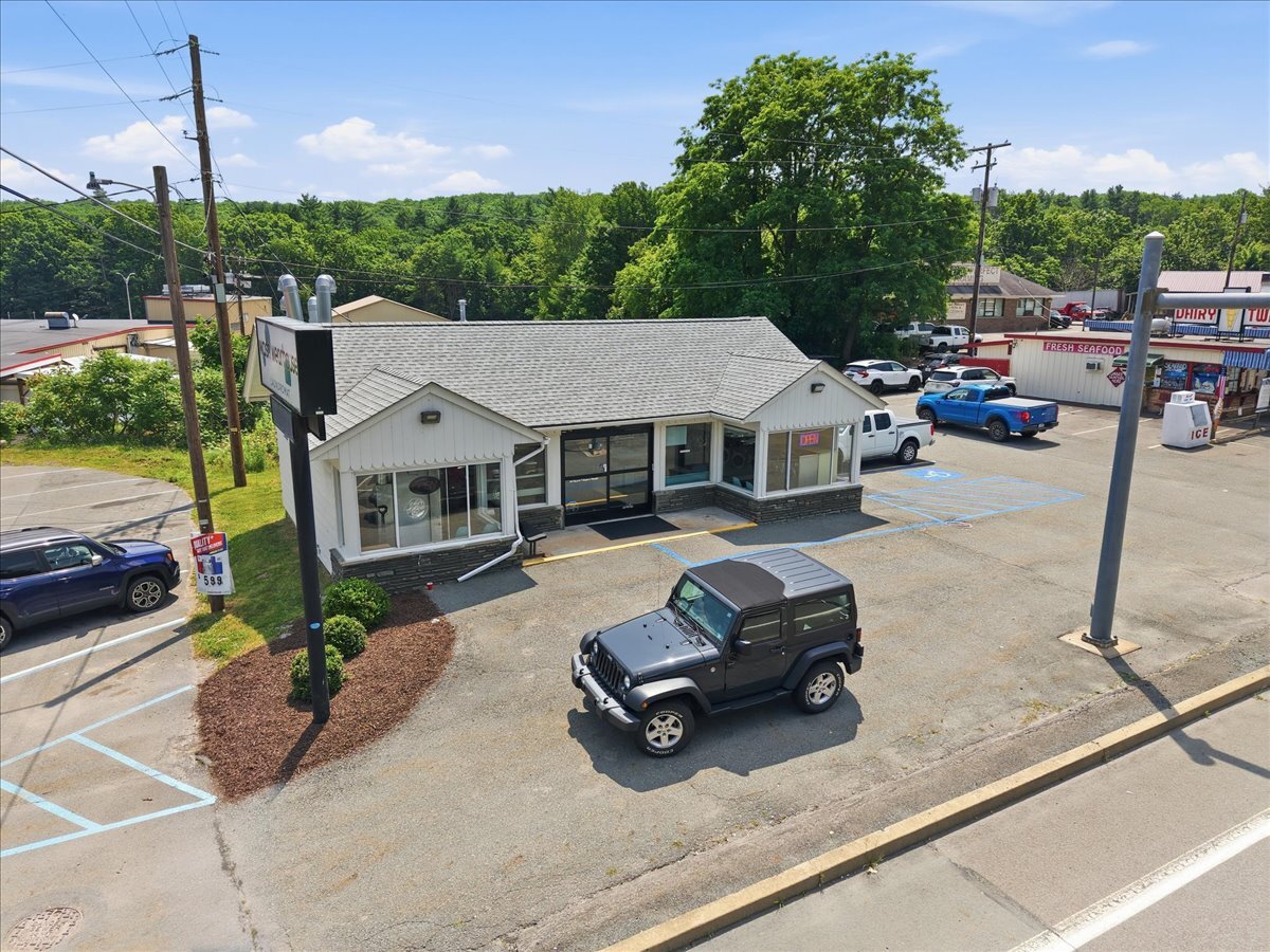 44 Welwood Ave, Hawley, PA à vendre Photo de l’immeuble– Image 1 sur 60
