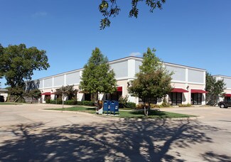 Plus de détails pour 901 N McDonald St, McKinney, TX - Industriel/Logistique à louer