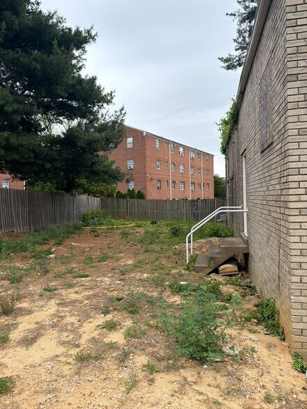 5855 Ager Rd, Hyattsville, MD à vendre - Photo de l’immeuble – Image 3 sur 16