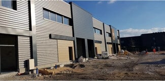 Plus de détails pour Local d'activités à louer