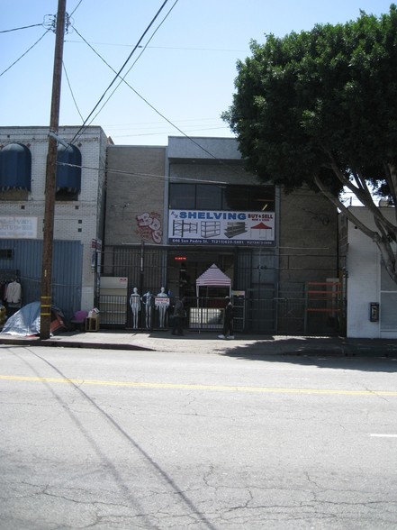 646 S San Pedro St, Los Angeles, CA à vendre - Photo principale – Image 1 sur 5