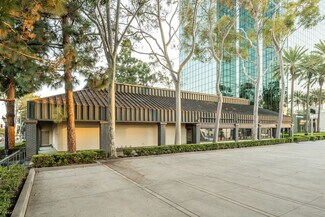 Plus de détails pour 601 Anton Blvd, Costa Mesa, CA - Local commercial à louer