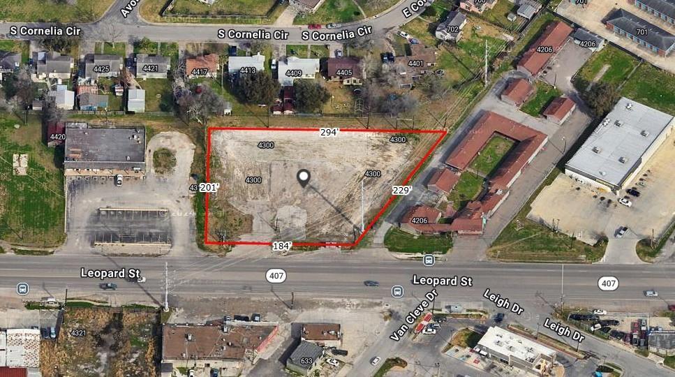 4300 Leopard St, Corpus Christi, TX à vendre Photo principale– Image 1 sur 15