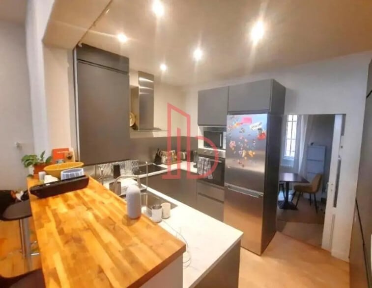 Bureau dans Bordeaux à vendre - Photo intérieure – Image 1 sur 3