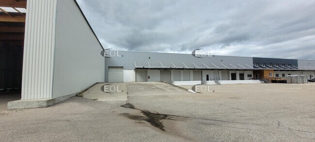Plus de détails pour Industriel/Logistique à louer