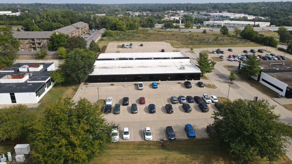 1031 Office Park Rd, West Des Moines, IA à louer - Photo de l’immeuble – Image 3 sur 7