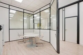 106-113 Rue Victor Hugo, Levallois-Perret à vendre Photo intérieure– Image 2 sur 10