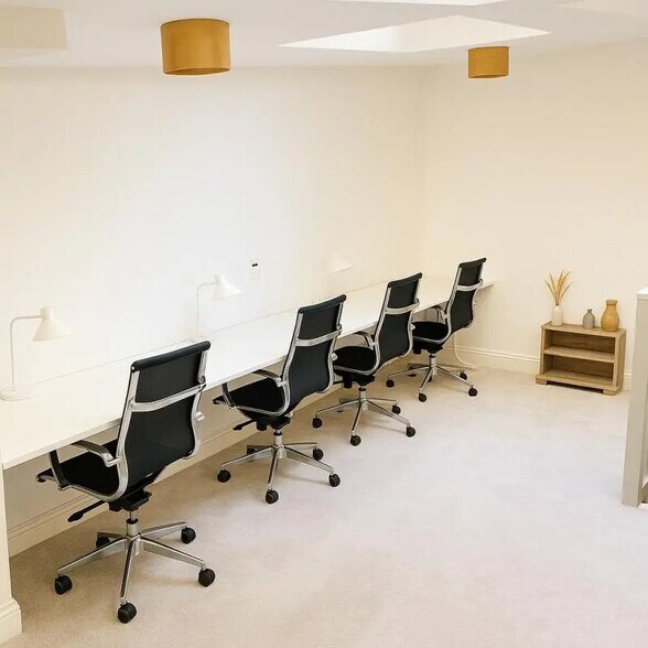 Bureau dans Paris à louer - Photo de l’immeuble – Image 3 sur 7