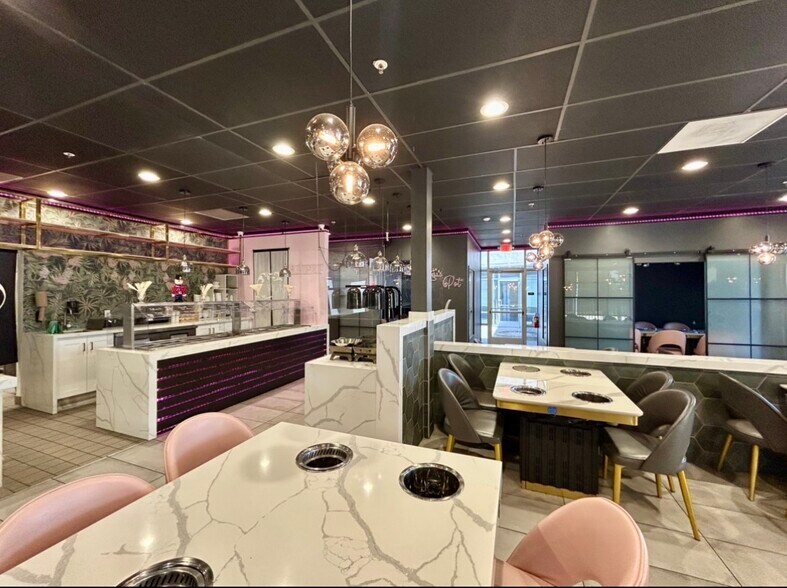 6680 Stockton Blvd, Sacramento, CA à louer - Photo de l’immeuble – Image 1 sur 18