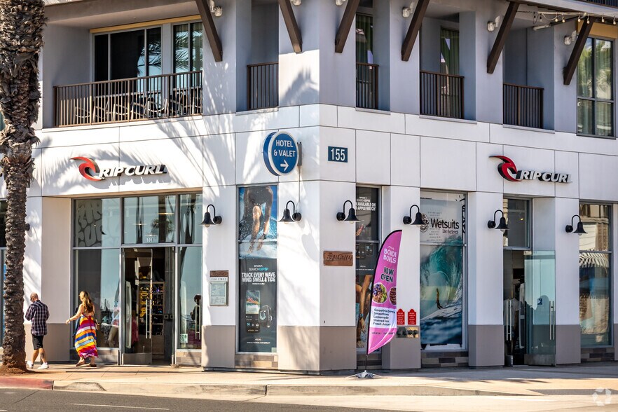 5th St, Huntington Beach, CA à louer - Photo de l’immeuble – Image 3 sur 15
