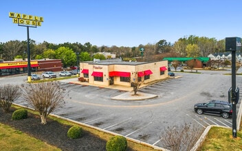 515 Roe Center Ct, Travelers Rest, SC à louer Photo intérieure– Image 1 sur 2