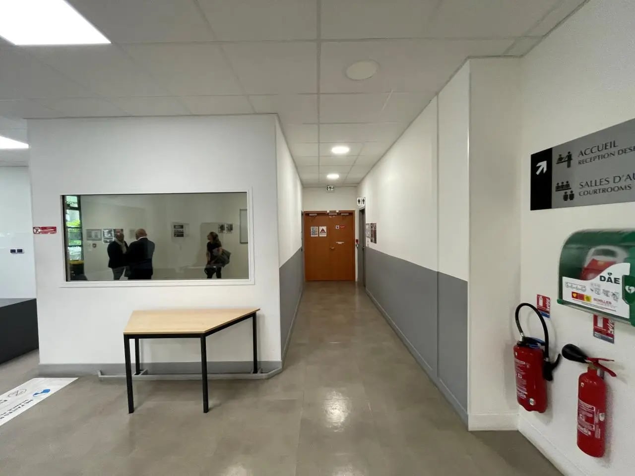 15 Rue Henri Rol Tanguy, Montreuil à louer Photo intérieure– Image 1 sur 12